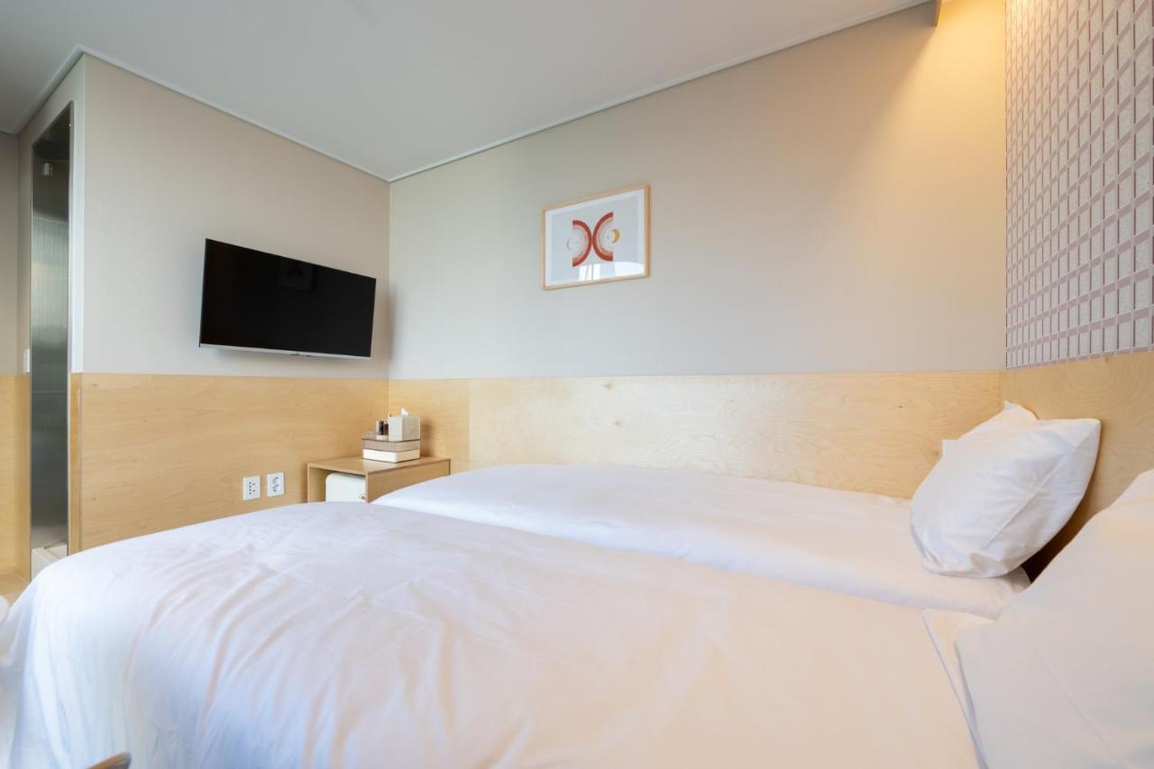 Hithere City Myeongdong Seoul Exterior photo